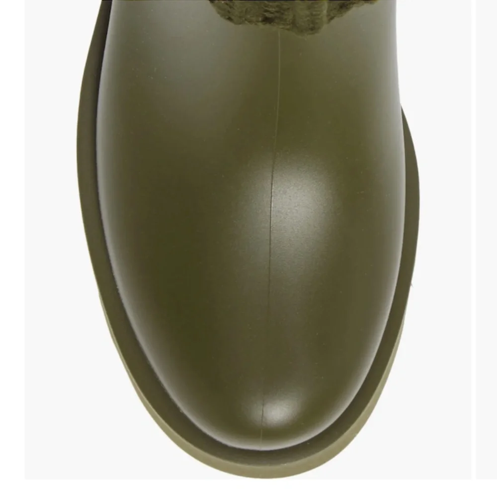 NIB $400 Moncler Ginette Waterproof Rain Boot in Green - size 10 US  / 40 EU!